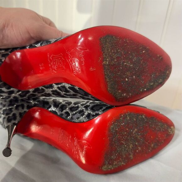 Christian Louboutin Black Satin Peep Toe Heels Red Sole 38.5 Classic Elegant - Picture 10 of 11